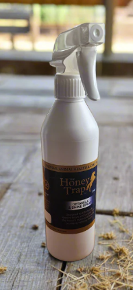The Honey Trap Detangle and Shine Spray